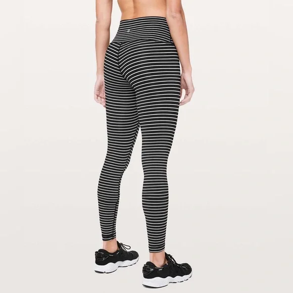 Lululemon Wunder Under High-Rise Tight *Luxtreme 28" - Picture 2 of 9